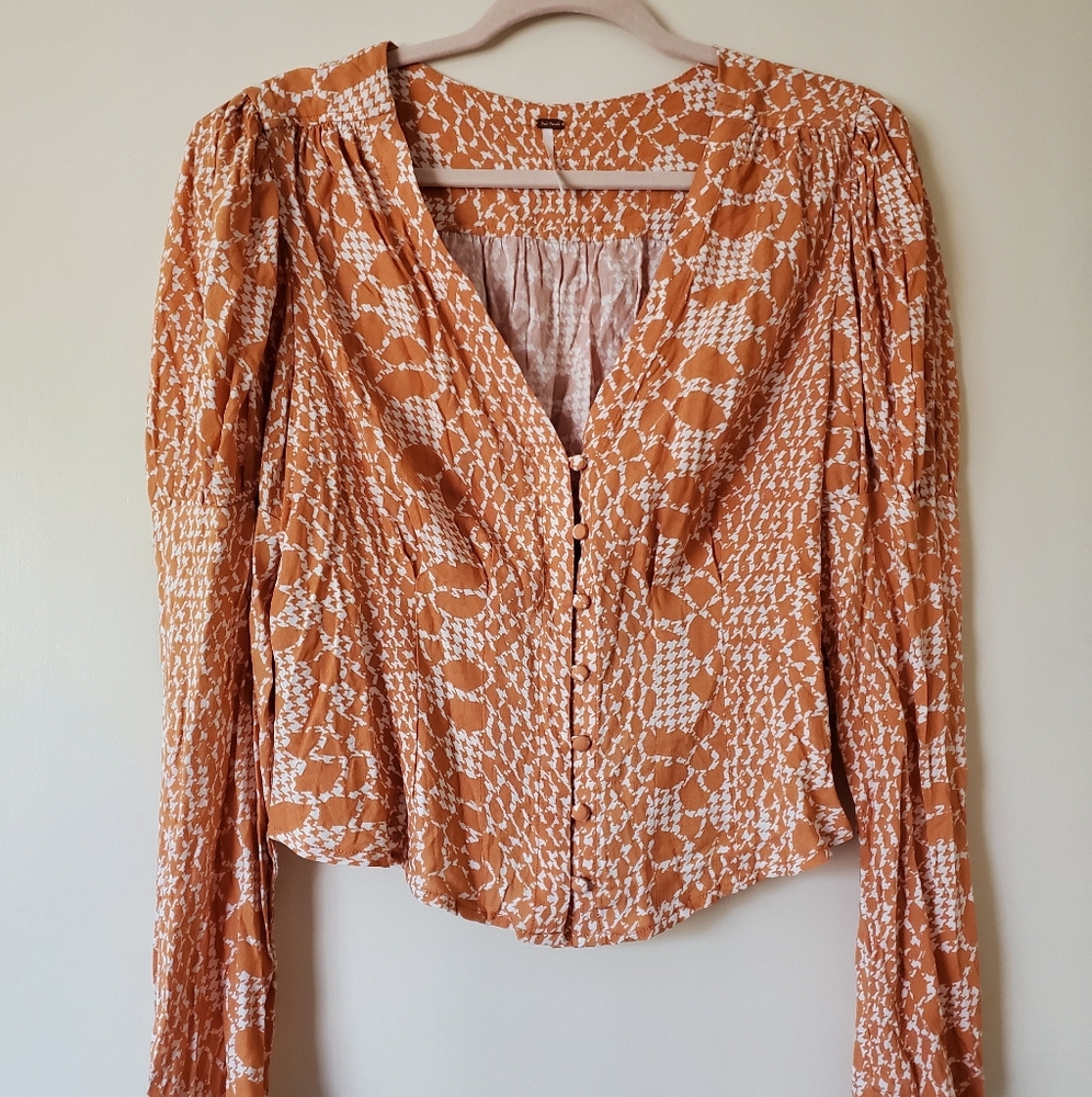 Free people sweet on you top